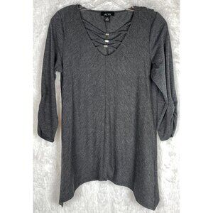 Alyx Medium Gray 3/4 Sleeve Sharkbite Top Criss Cross Neck